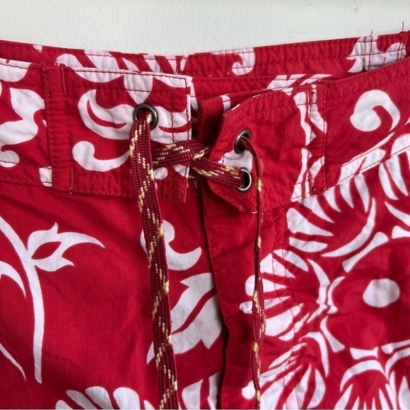 Patagonia Floral Print Board‎ Shorts - Picture 4 of 11